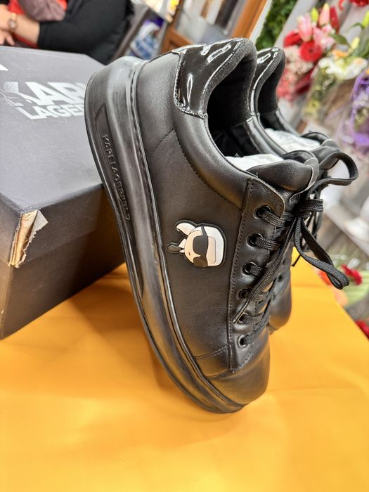 Vand adidasi karl lagerfeld