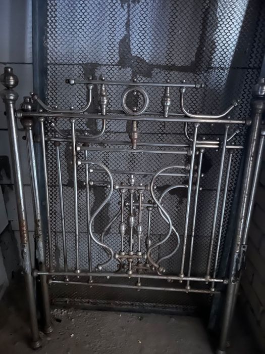 Кровать железная ретро