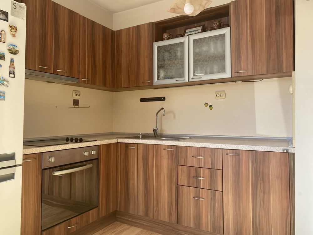 Продавам оборудвана кухня