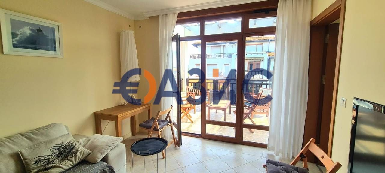Продава се Двустаен апартамент в Созопол - 63 кв.м за 1707 €/кв.м - Снимка #3