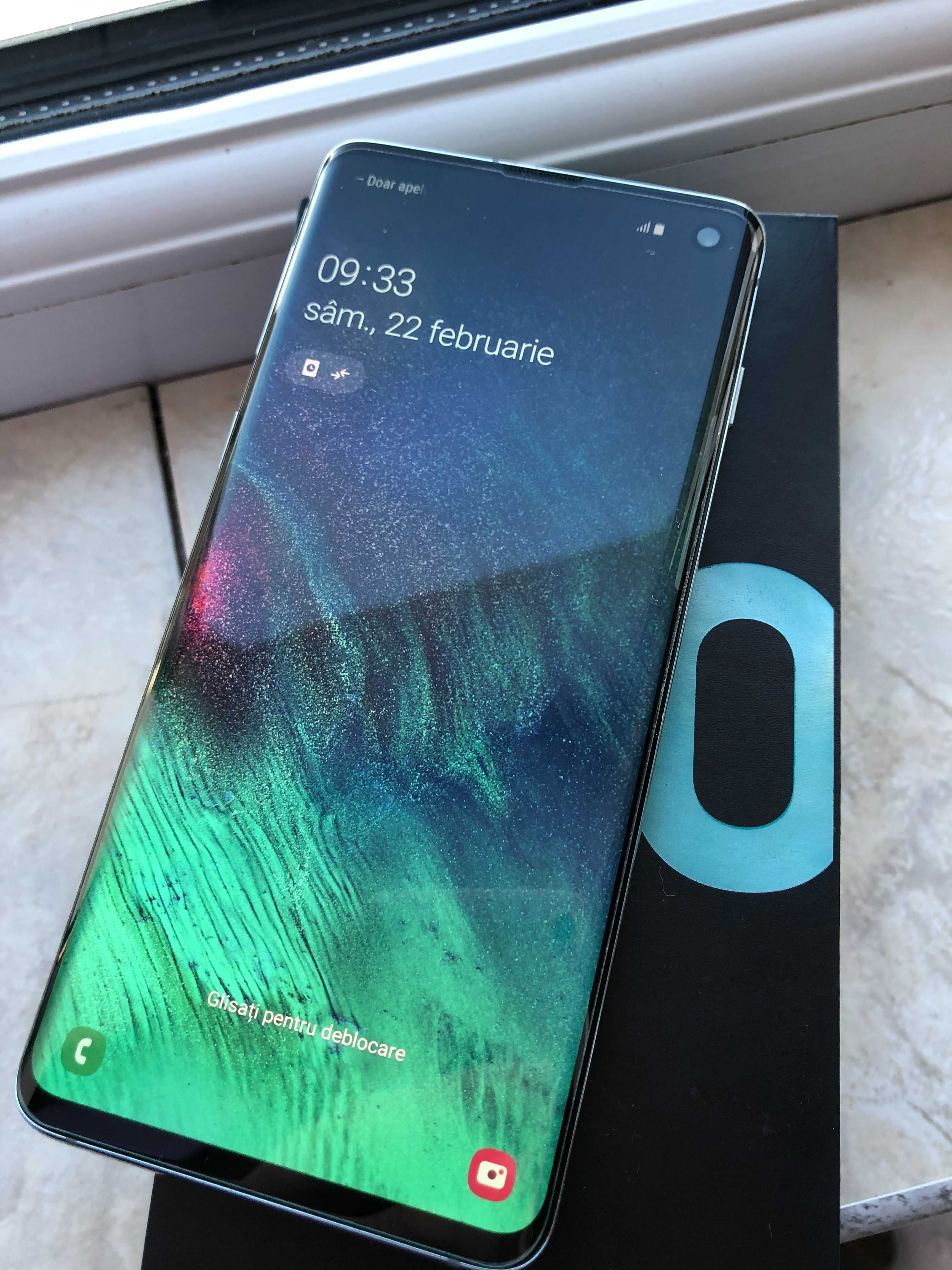 Smart Samsung Galaxy S10 Unicat Green Edition ca NOU la cutie Liber