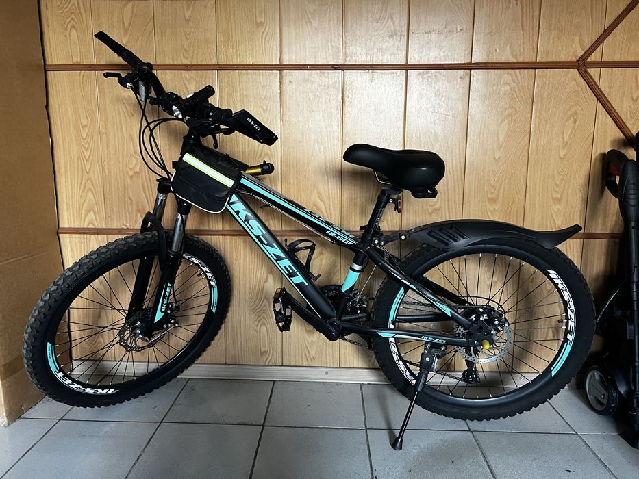 Велосипед практически новый