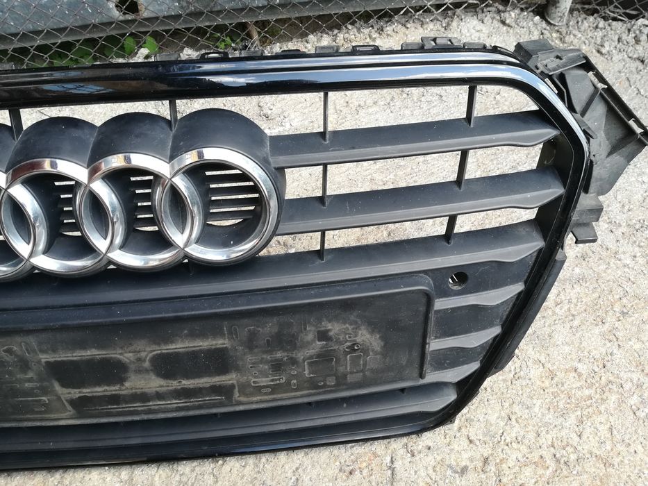 Оригинална решетка Audi A4 B8 facelift Ауди А8 Б8. 5 фейслифт