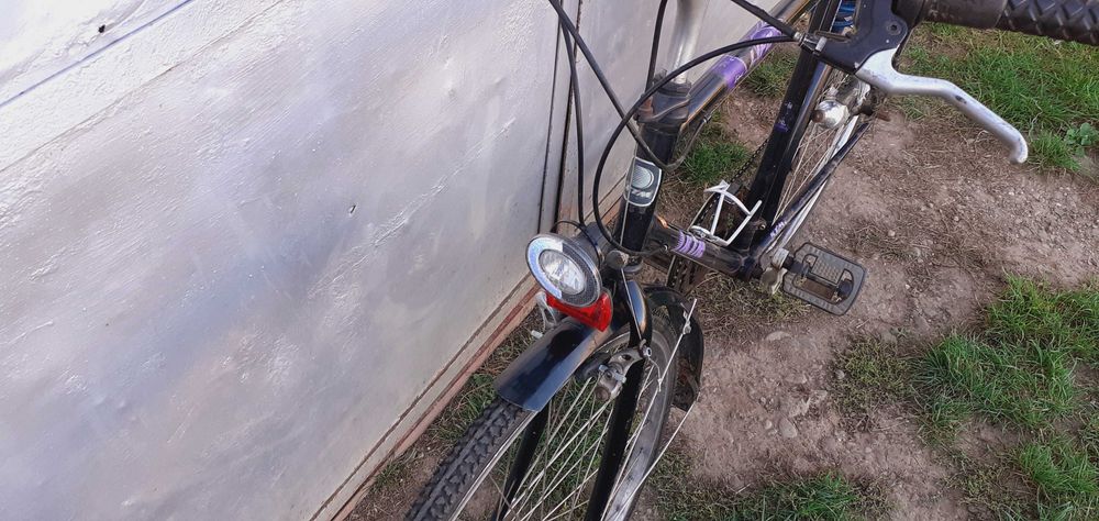 Bicicletă de vînzare.