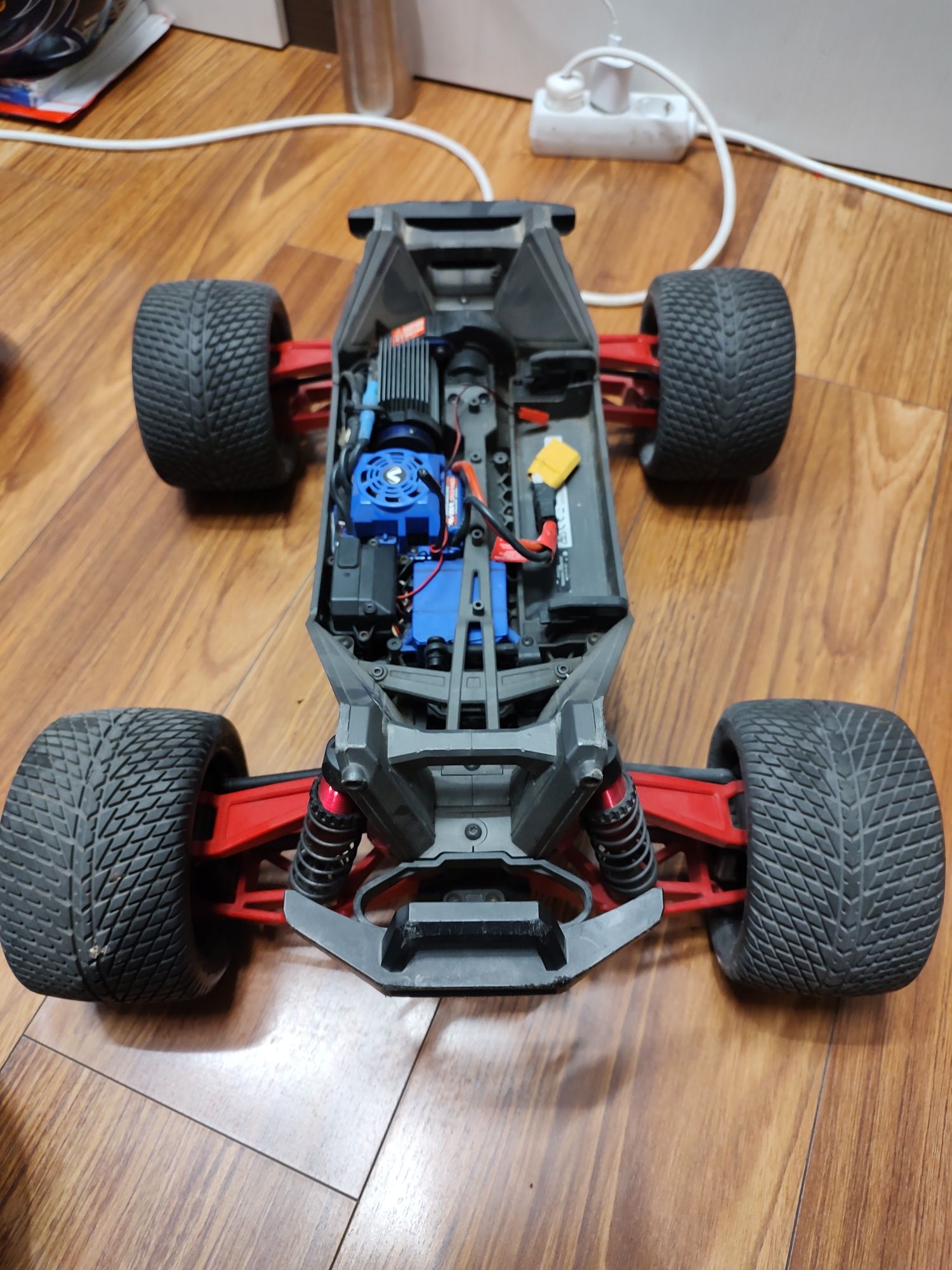 Automodel Traxxas Maxx 4s Widemaxx