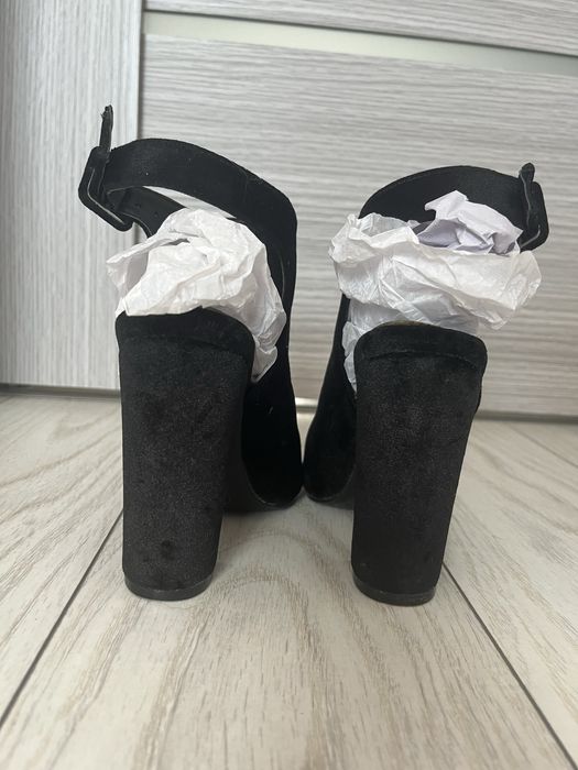 Sandale cu toc gros New Look, mărimea 36