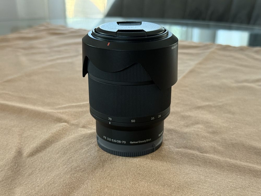 Sony FE 28-70mm f/3.5-5.6 OSS