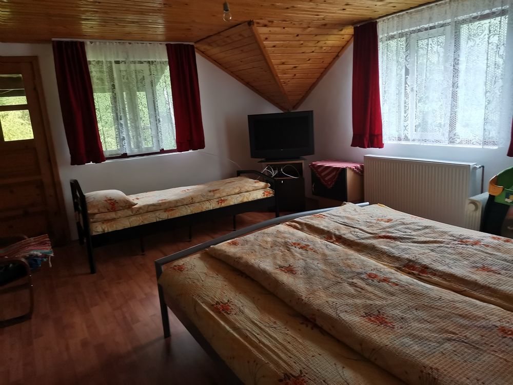 Inchiriez cabana Gura Zlata Retezat jud Hunedoara