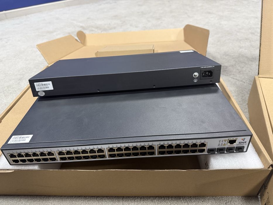 Коммутатор SNR-S2985G-48T свич