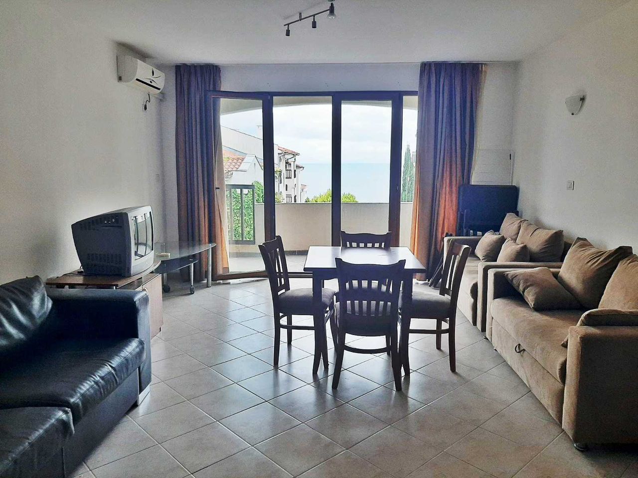Продава се Двустаен апартамент в Свети Влас - 75 кв.м за 1440 €/кв.м - Снимка #5