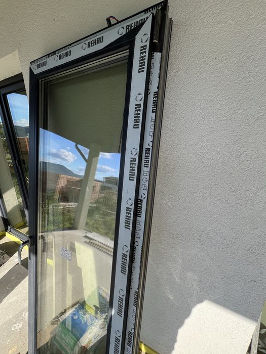 Usa de Balcon Rehau de vanzare