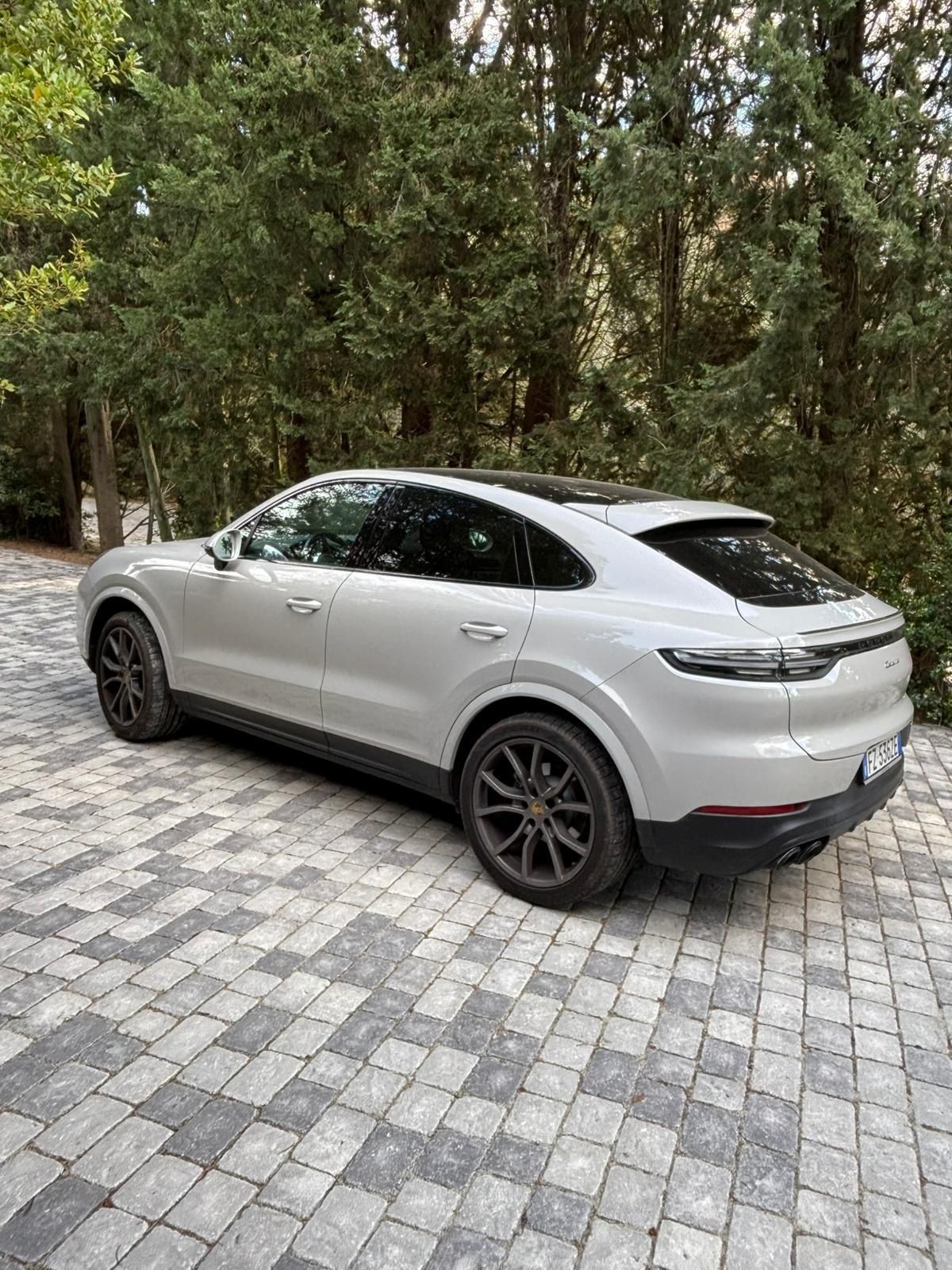 Porsche Cayenne Coupe