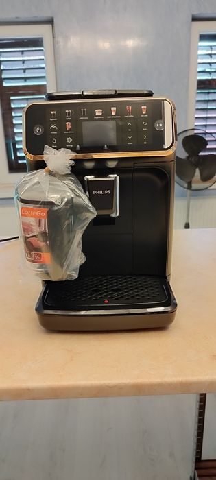 Espressor Philips lattego 5500 nou
