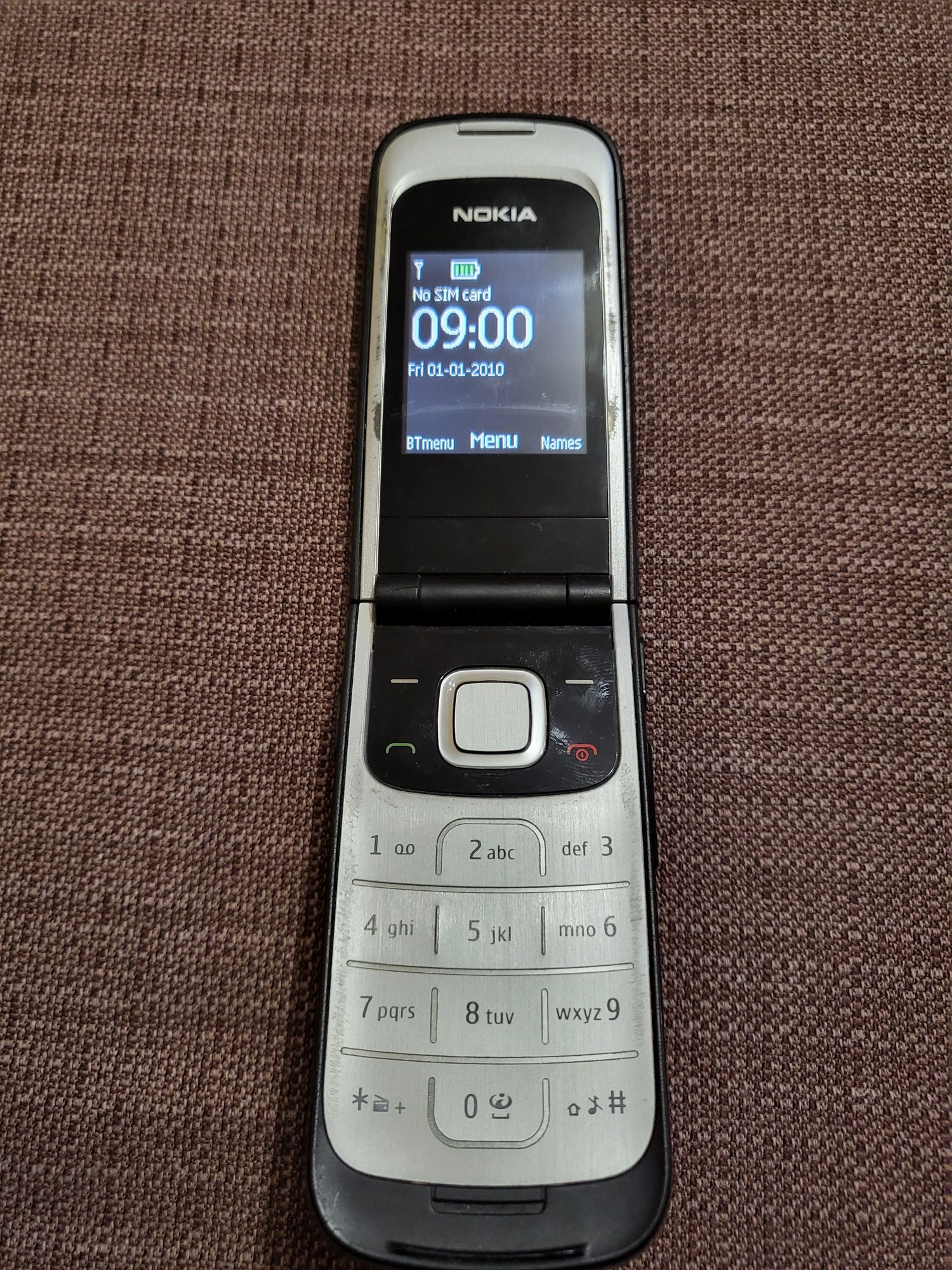 Nokia 2720 a - 2