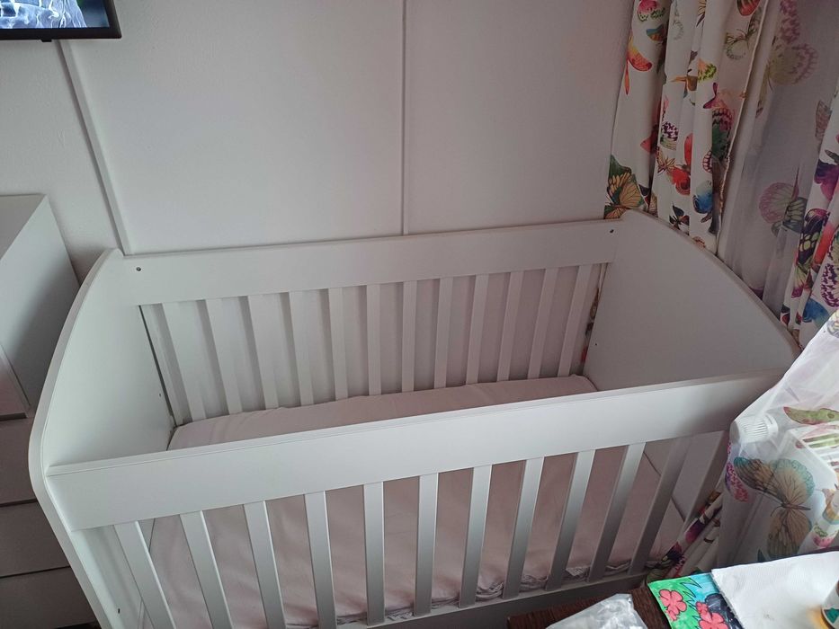 Pătuț pentru copii 0-3 ani