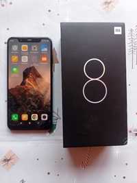 Мобилен телефон Xiaomi Mi8