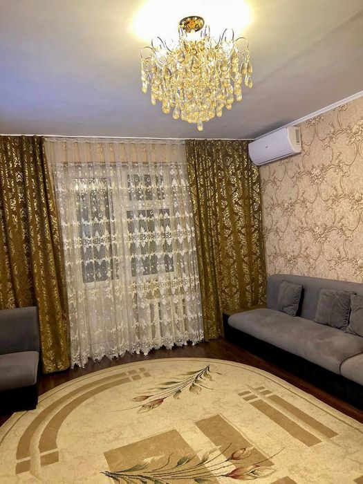 Продаётся квартира в ЦУМе Ц-7 Ул Чимкент!