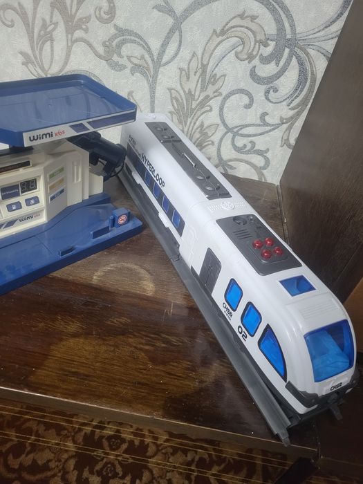 Продаются игрушки