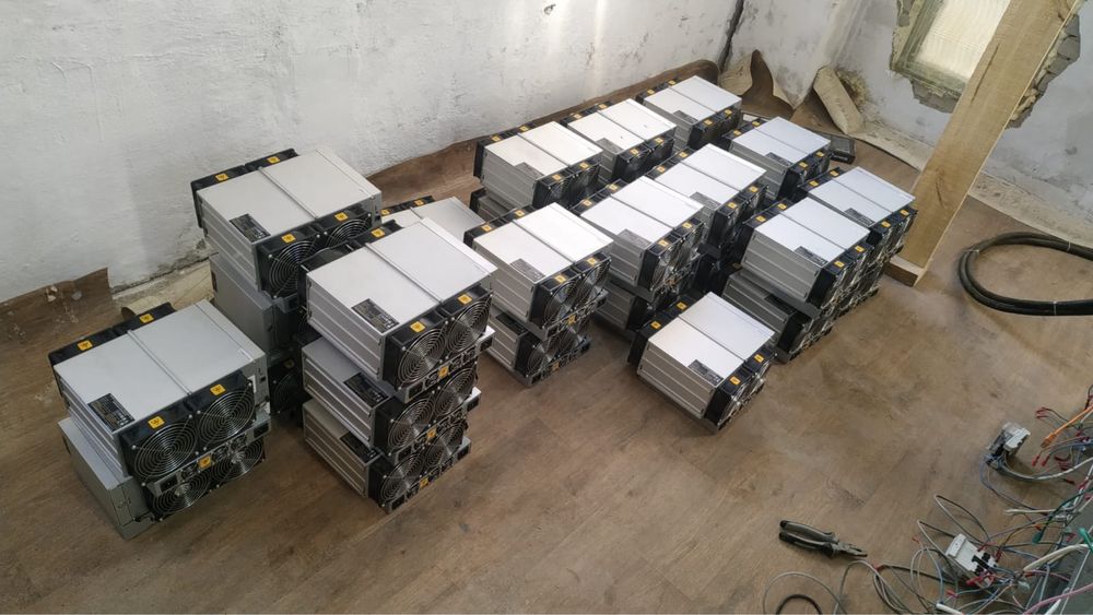 Antminer T17+ асик 58TH