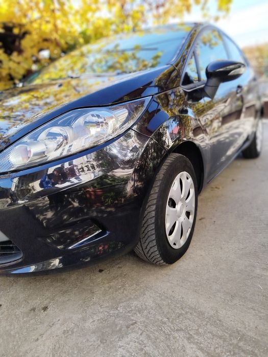 Vând Ford Fiesta 1.2 benzina 2010, euro 5