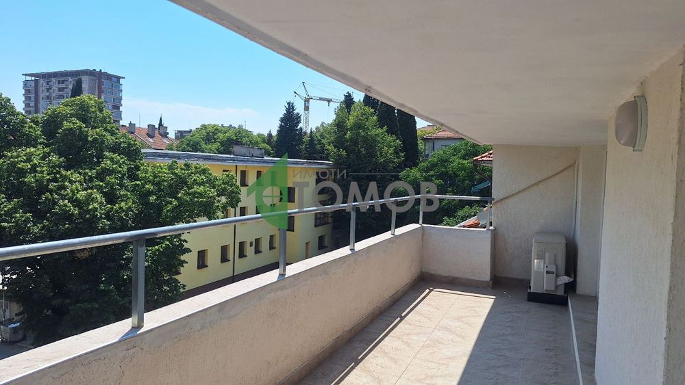 Дава се под наем Двустаен апартамент в Стара Загора, Център - 60 кв.м за 331.5 € - Снимка #11