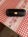 Vand boxa bluetooth nou