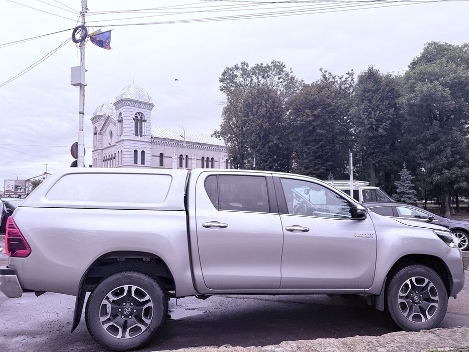 Toyota Hilux 4x4 Diesel 2024 cu 30.000 km Hardtop 39900 € TVA INCLUS