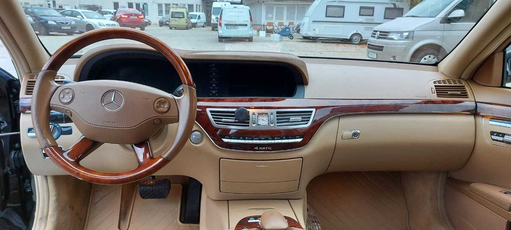 Auto, Mercedes-benz 320 CDI 4 MATIC