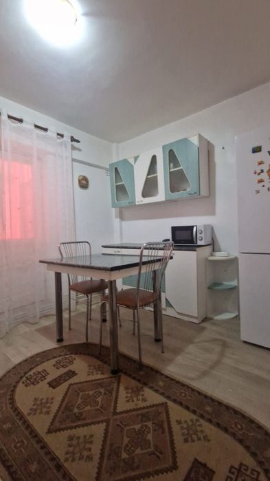 Apartament 2 camere, decomandat – zona MB, etaj 2.