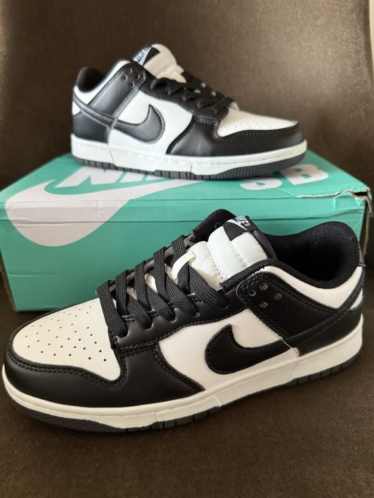 Дамски маратонки Nike