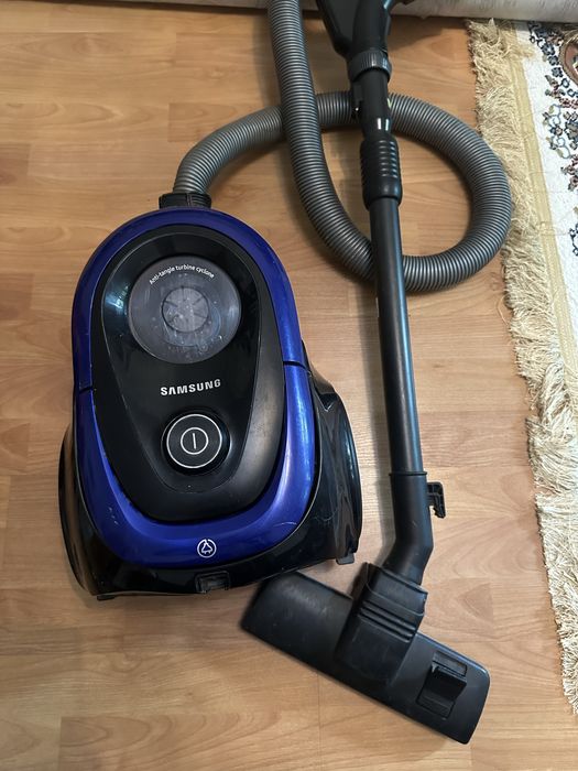 Продам пыльесос Samsung 1800 Вт