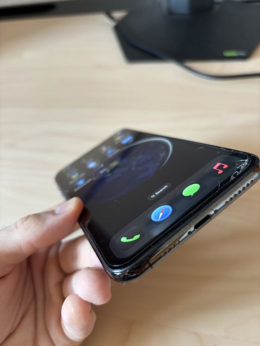 iPhone XS Max 64GB, locked Orange