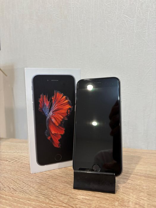 iPhone 6s в хорошем состоянии с комплектом и торгом