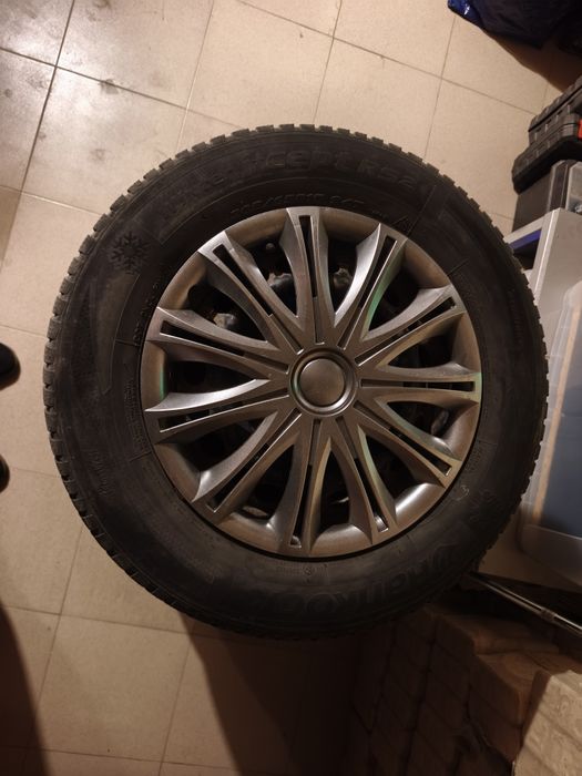4 бр зимни гуми Hankook 205/65/15 и джанти 5х112мецедес,ауди,бмв
