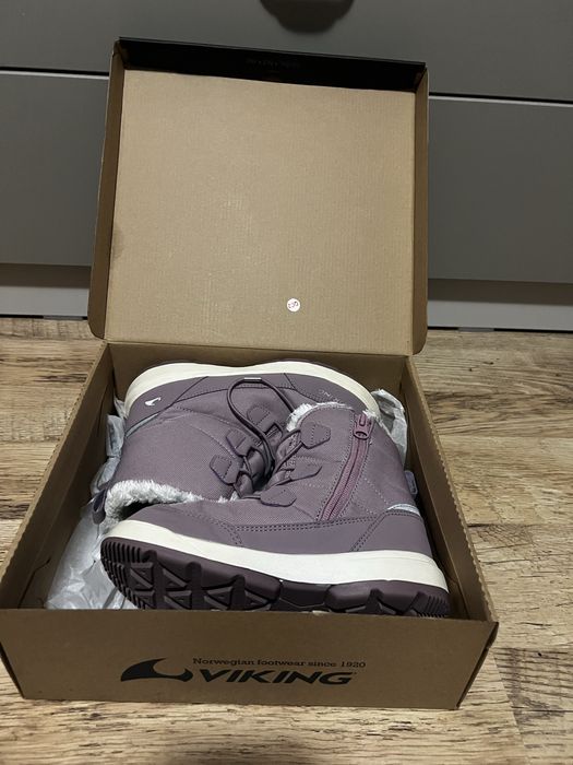 Детски зимни ботуши UGG и Viking с мембрана Gore-tex