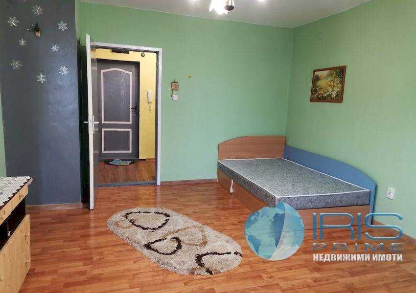 Продава се Двустаен апартамент в Шумен, 5-ти полк - 54 кв.м за 1228 €/кв.м - Снимка #6