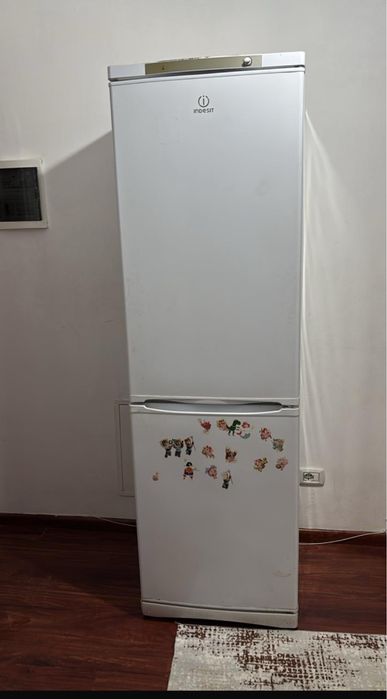 Отдам бесплатно холодильник, самовывоз