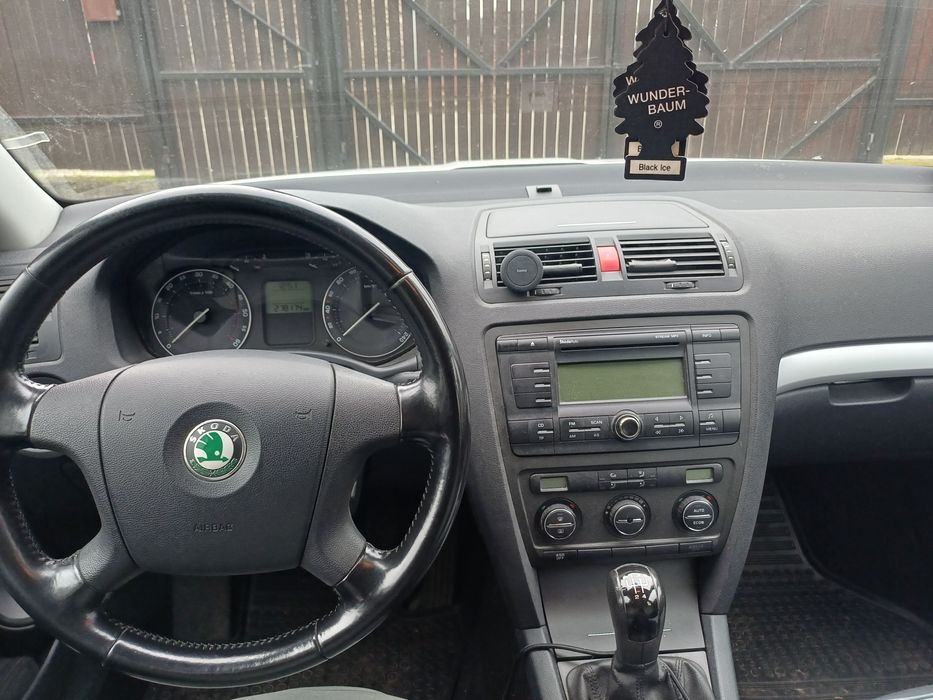 Vând Skoda Octavia 1,9 TDI