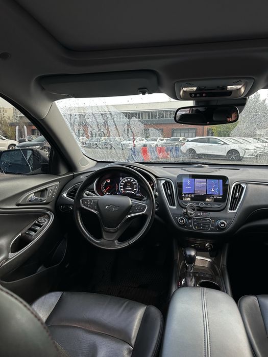 Malibu XL 2023 Qora