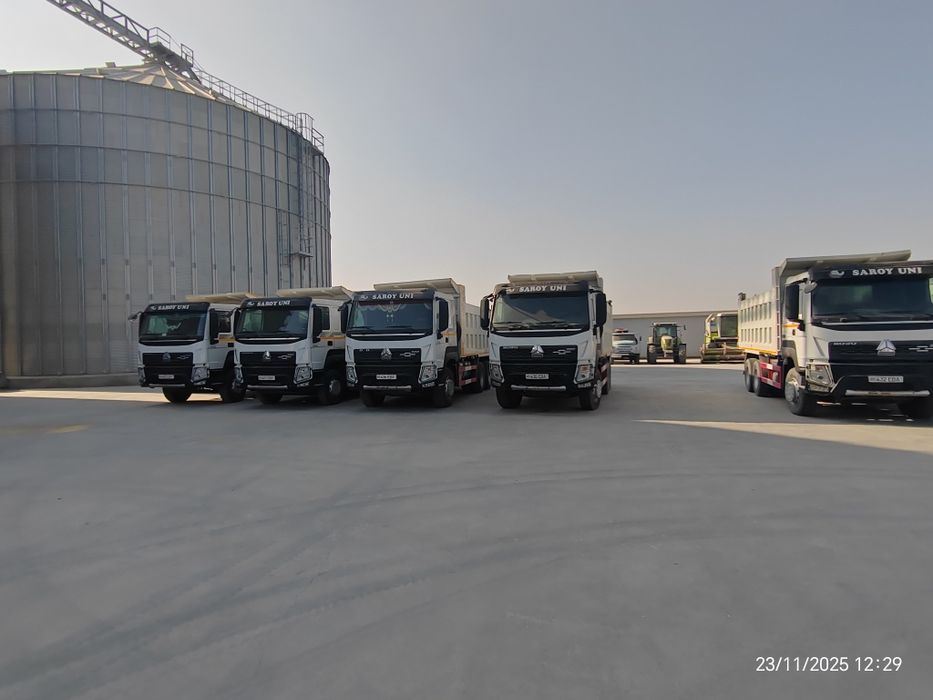 Howo V-7 Cамасвал