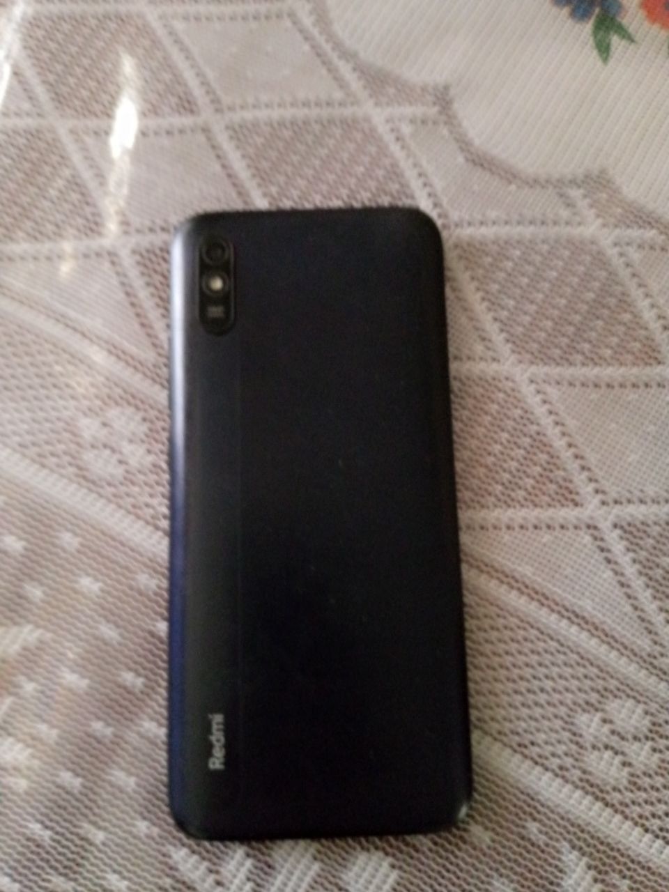 Redmi 9a 32 gb telefoni pul kerakligi uchun sotopman telfonga garantiy