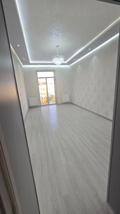 Квартира сотилади