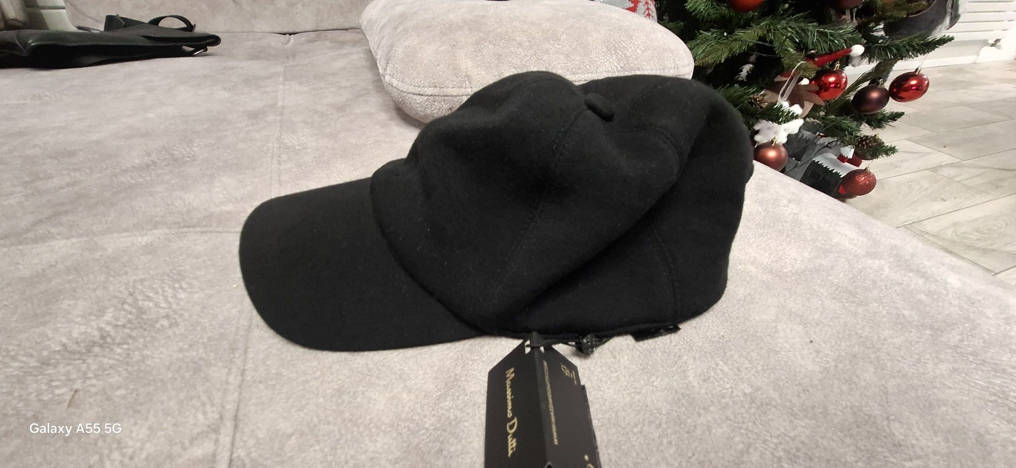 Vând șapcă Massimo Dutti