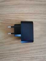 Чисто ново зарядно устройство за телефон/смартфон/таблет с USB изход