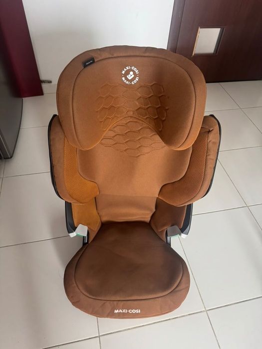 Scaun auto pentru copil