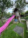 Ansamblu joaca Jungle Gym