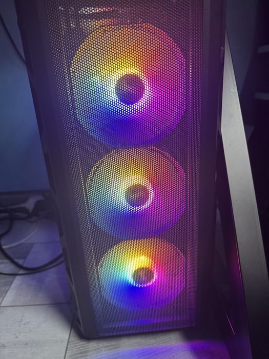 Геймърски настолен компютър