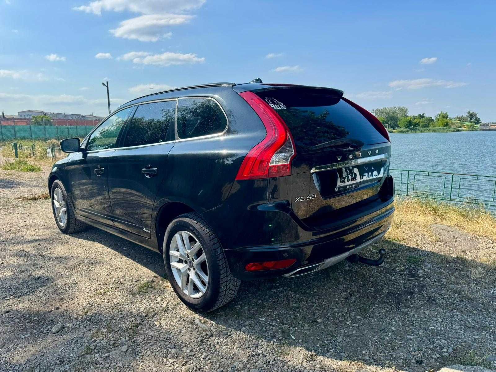 VOLVO XC60 - 2017 - 2.4D