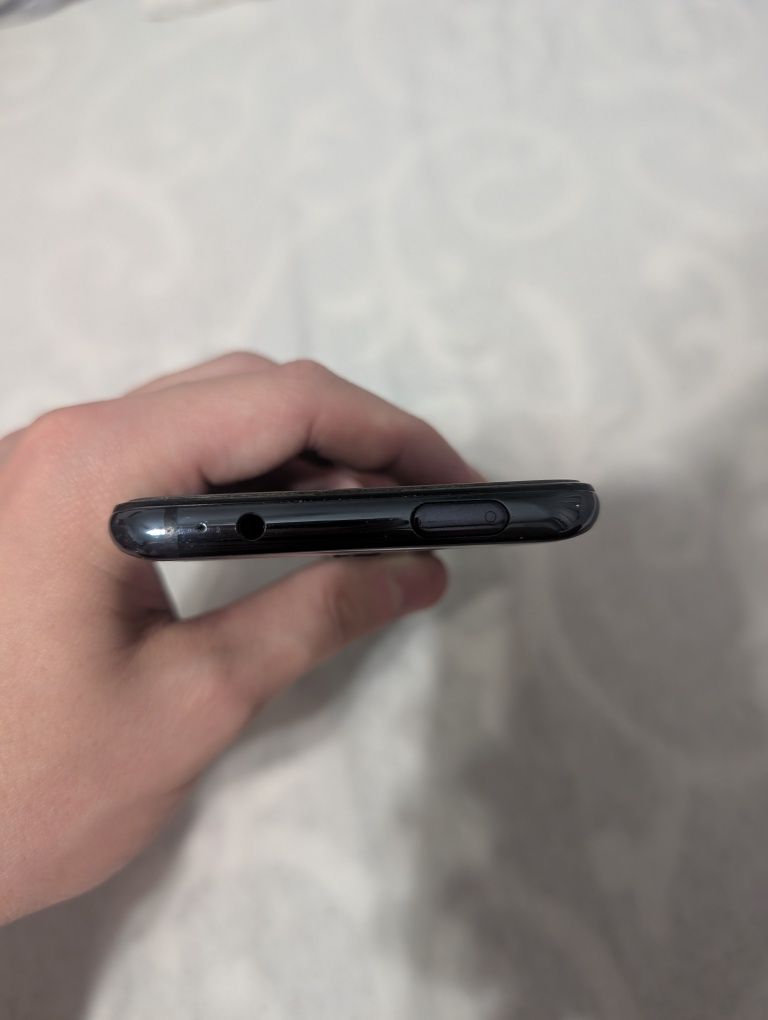 Xiaomi Mi 9T сменена батерия