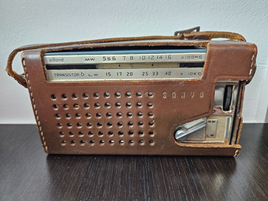Radio Japonez Vintage Sanyo 6L-P4N
